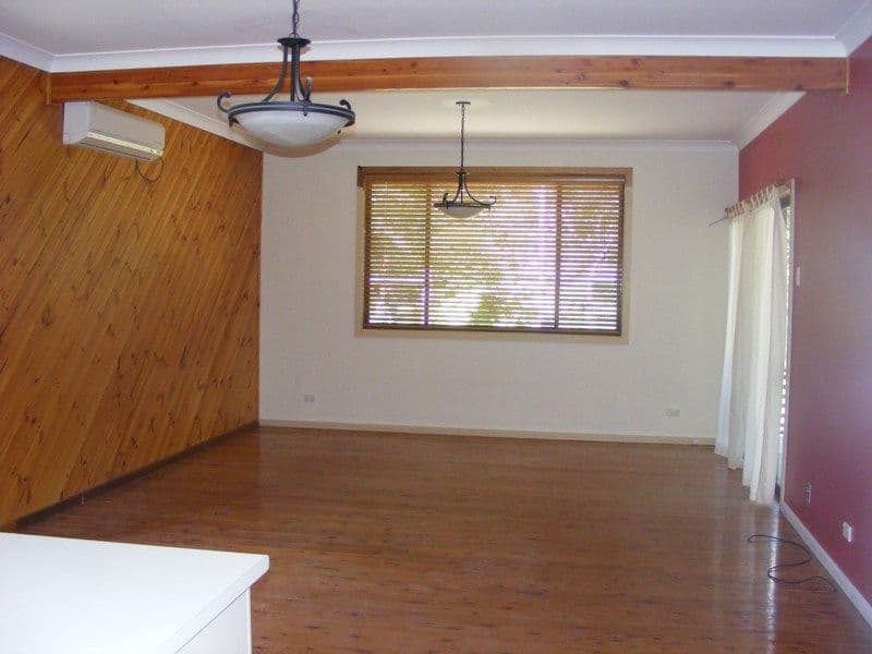 39 Phillips Crescent, MANGERTON NSW 2500, Mangerton - Thumbnail 2