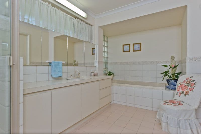 14 Chandler Road, SORRENTO WA 6020, Sorrento - Thumbnail 7