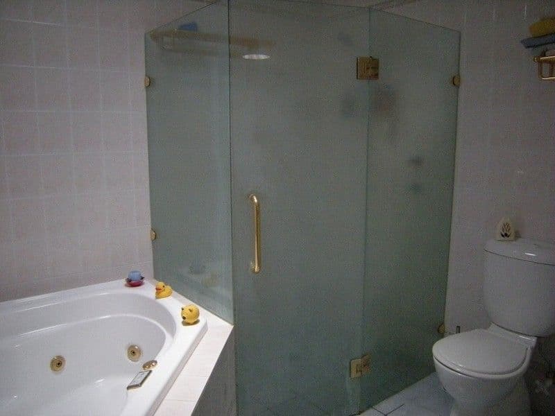 6 Kathy Way, Dean Park - Thumbnail 8