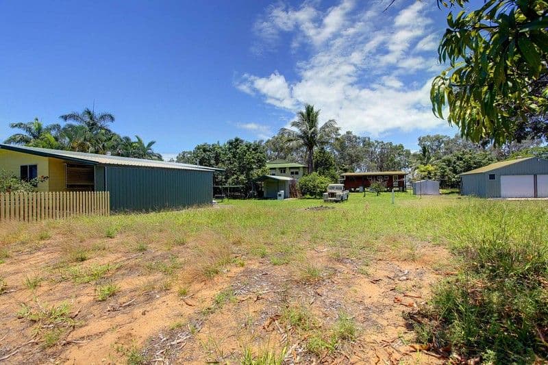65 John Dory Street, CUNGULLA QLD 4816, Cungulla - Thumbnail 2