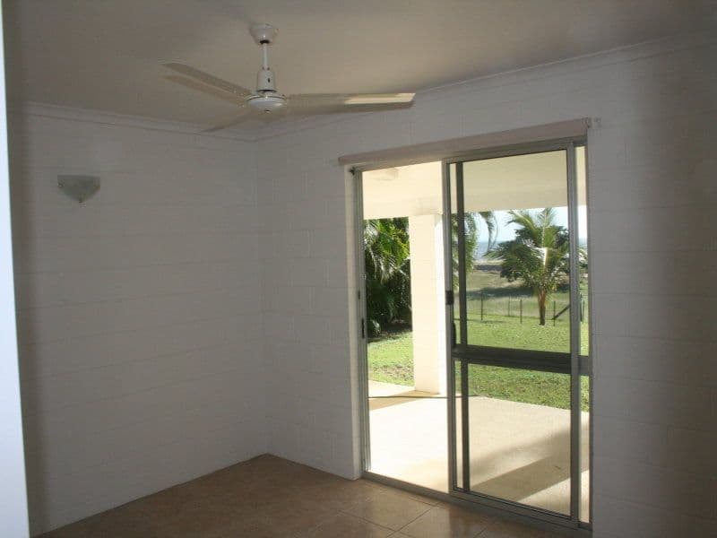 38 Howitson Drive, BALGAL BEACH QLD 4816, Balgal Beach - Thumbnail 6