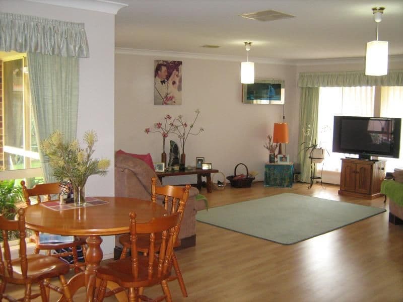 8 Samuel Court, YOUNG NSW 2594, Young - Thumbnail 4