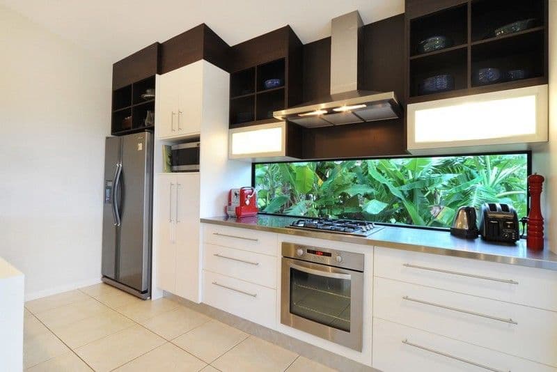 18 Abell Road, CANNONVALE QLD 4802, Cannonvale - Thumbnail 4