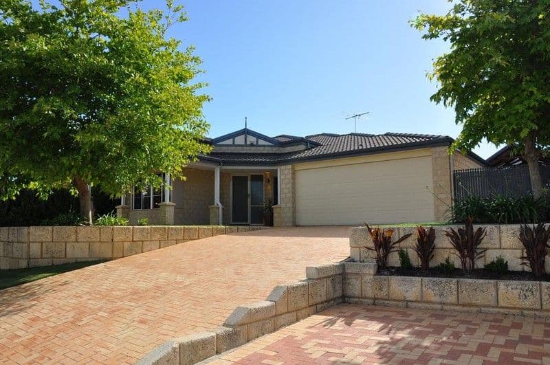 7 Avior Court, WARNBRO WA 6169, Warnbro - Image 1