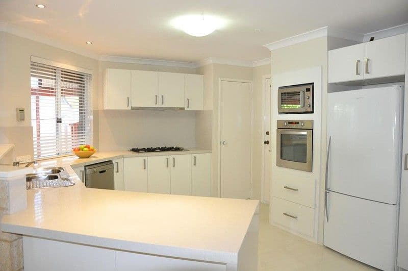 7 Avior Court, WARNBRO WA 6169, Warnbro - Thumbnail 2