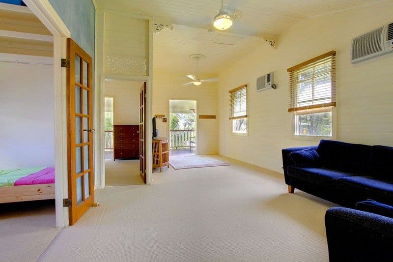 66 Robertson Street, RAILWAY ESTATE QLD 4810, Railway Estate - Thumbnail 5