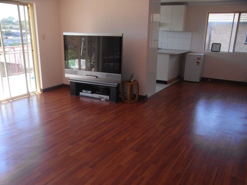 67 Queens Road, HURSTVILLE NSW 2220, Hurstville - Thumbnail 2