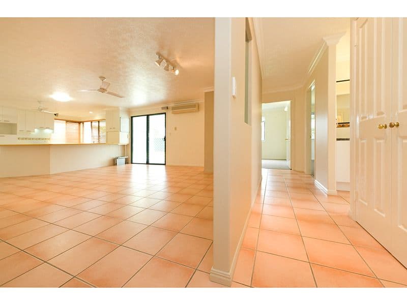 75 Rosewood Drive, NORMAN GARDENS QLD 4701, Norman Gardens - Thumbnail 6