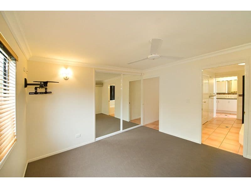 75 Rosewood Drive, NORMAN GARDENS QLD 4701, Norman Gardens - Thumbnail 8