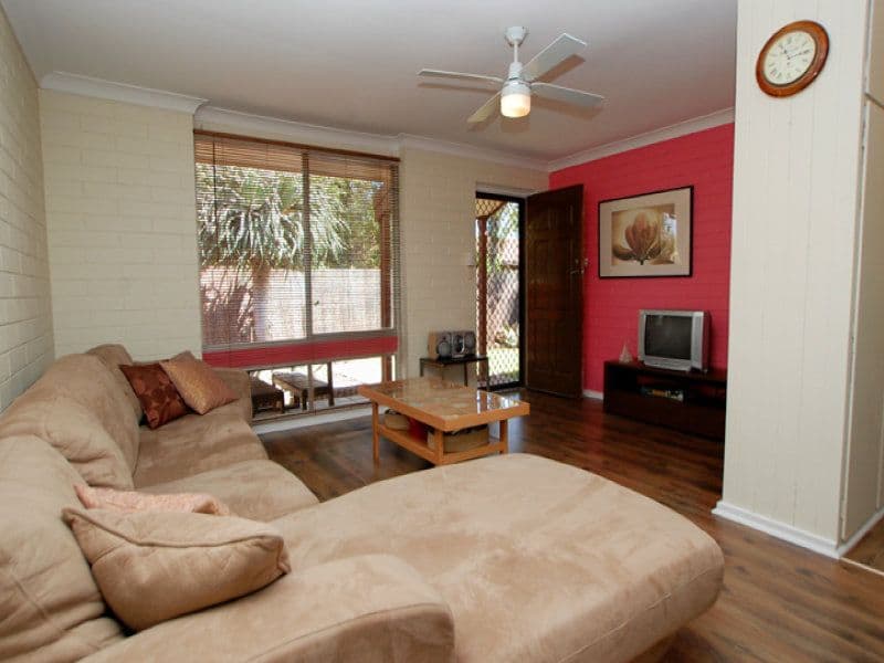 Unit 1- 65 Zephyr Terrace, PORT WILLUNGA SA 5173, Port Willunga - Thumbnail 2