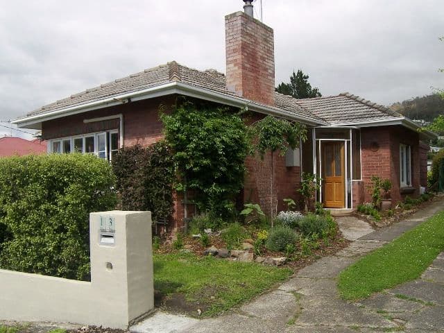 13 Taroona Crescent, TAROONA TAS 7053, Taroona - Thumbnail 2
