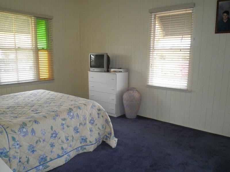 11 May Street, ROMA QLD 4455, Roma - Thumbnail 6