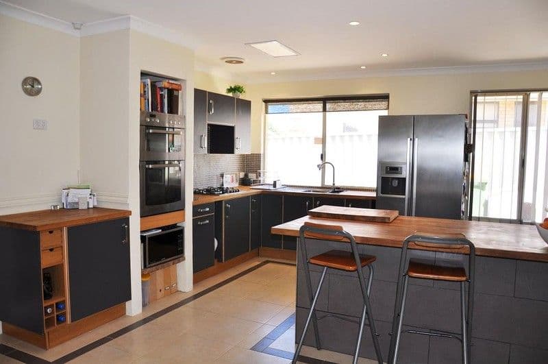 7 Cherbourg Grove, PORT KENNEDY WA 6172, Port Kennedy - Thumbnail 2