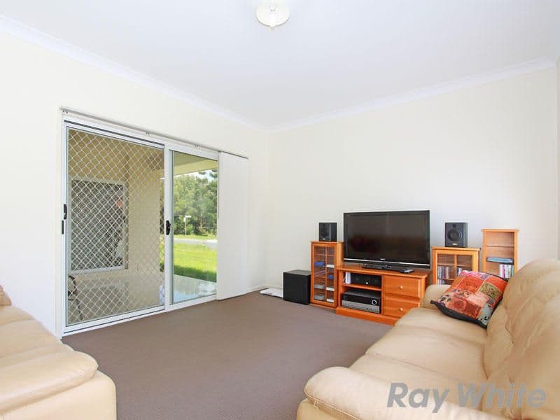 61 Raynbird Place, CARSELDINE QLD 4034, Carseldine - Thumbnail 4