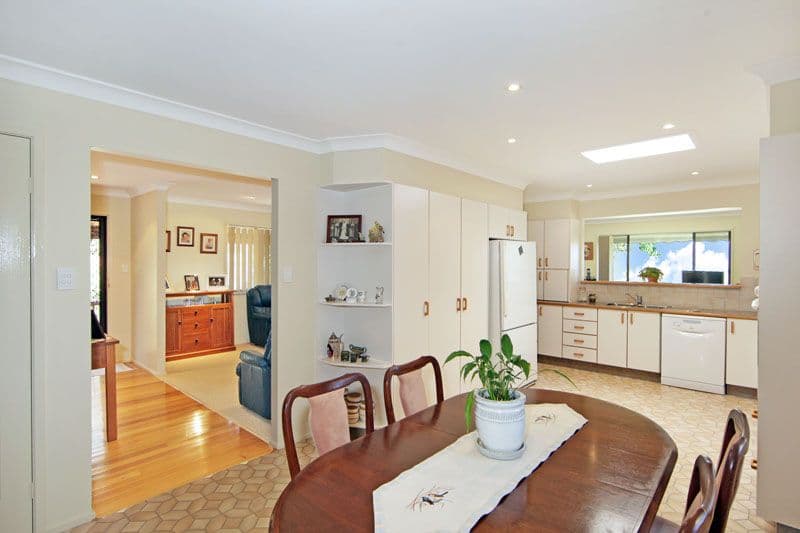 21 Berne Street, BATEAU BAY NSW 2261, Bateau Bay - Thumbnail 2