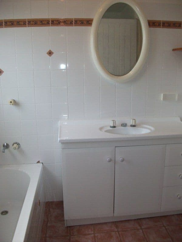 28 Goodwill Street, CONDOBOLIN NSW 2877, Condobolin - Thumbnail 6
