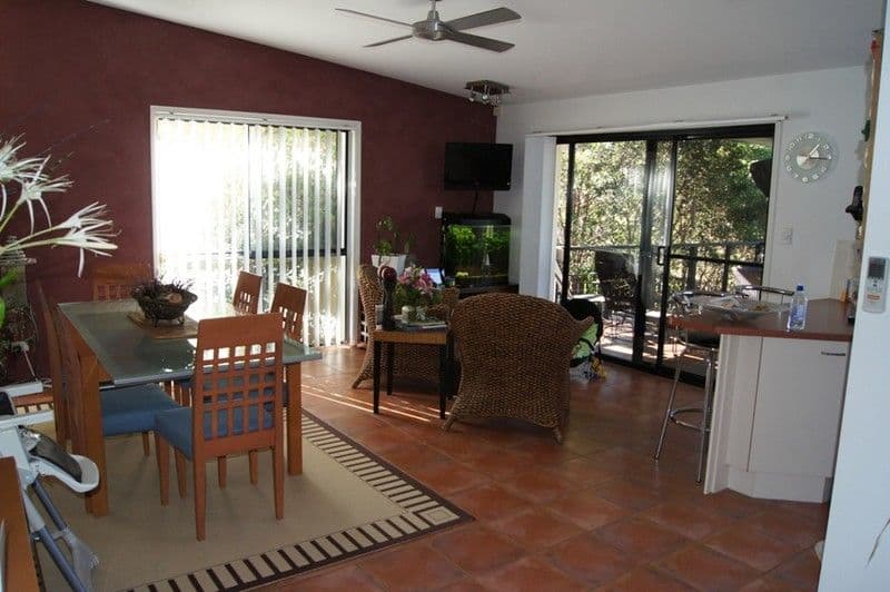 3 Howland Circuit, PACIFIC PINES QLD 4211, Pacific Pines - Thumbnail 7