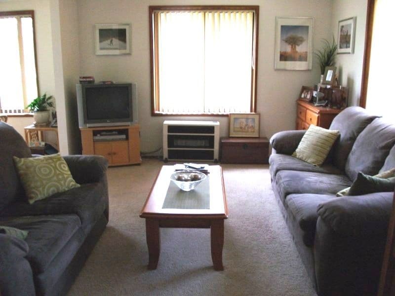 19 McGregor Street, CONDOBOLIN NSW 2877, Condobolin - Thumbnail 2