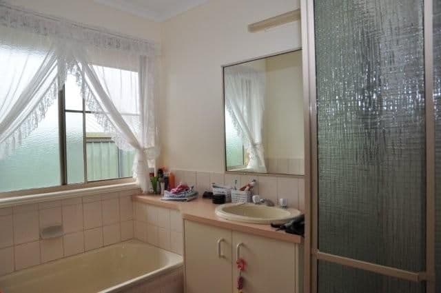 13 Byrd Court, WILSONTON QLD 4350, Wilsonton - Thumbnail 7