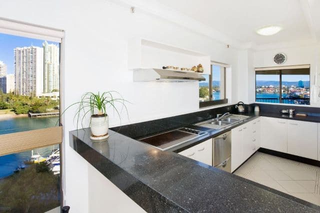 38 'Atlantis West', 2 Admiralty Drive, SURFERS PARADISE QLD 4217, Surfers Paradise - Thumbnail 4