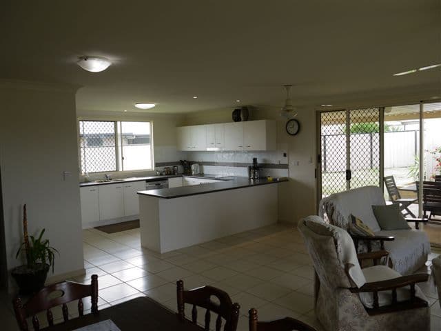 62 Polzin Road, HIGHFIELDS QLD 4352, Highfields - Thumbnail 3