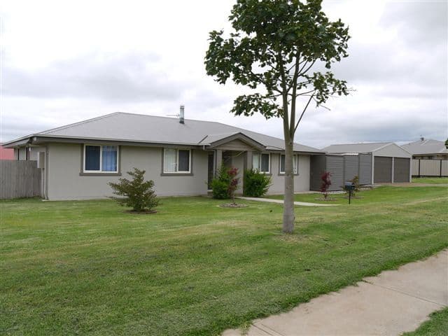 62 Polzin Road, HIGHFIELDS QLD 4352, Highfields - Image 1