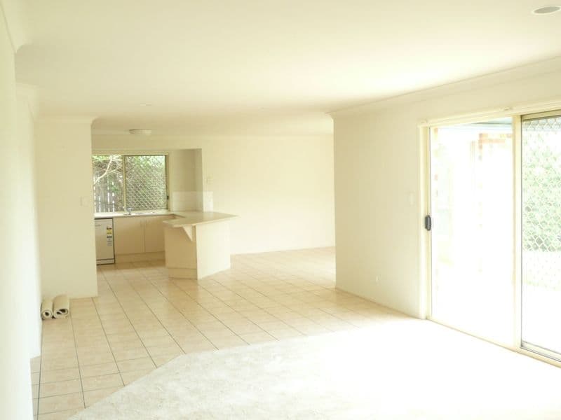 47 Cottonwood Crescent, CALAMVALE QLD 4116, Calamvale - Thumbnail 5