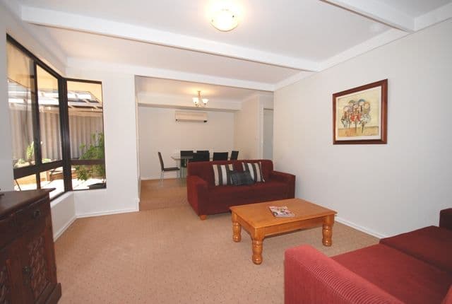24 Darkins Retreat, PARMELIA WA 6167, Parmelia - Thumbnail 4
