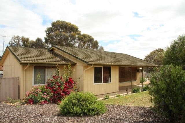 1 Queen Street, LOXTON SA 5333, Loxton - Image 1