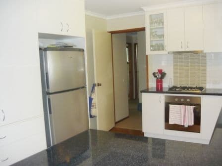 7 Troon Court, THURGOONA NSW 2640, Thurgoona - Thumbnail 3