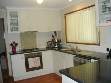 7 Troon Court, THURGOONA NSW 2640, Thurgoona - Thumbnail 6