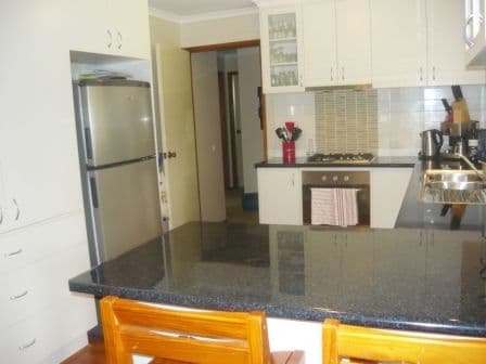 7 Troon Court, THURGOONA NSW 2640, Thurgoona - Thumbnail 7