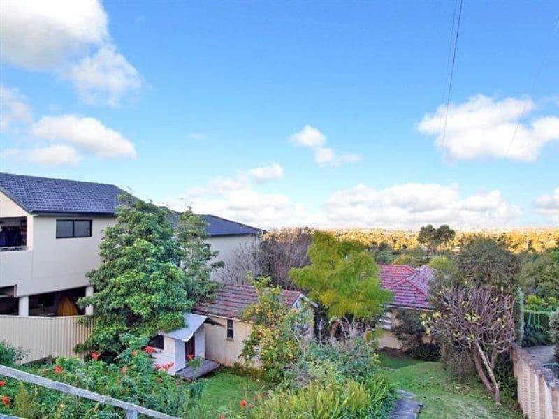 28 Henry Avenue, SYLVANIA NSW 2224, Sylvania - Thumbnail 5