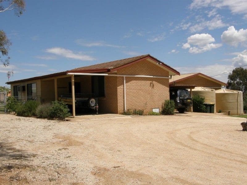 BATHURST NSW 2795, Bathurst - Thumbnail 2