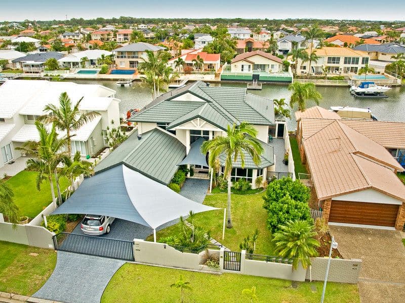 27 Nirvana Court, RUNAWAY BAY QLD 4216, Runaway Bay - Thumbnail 2