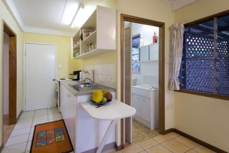 242 Spence Street, BUNGALOW QLD 4870, Bungalow - Thumbnail 8