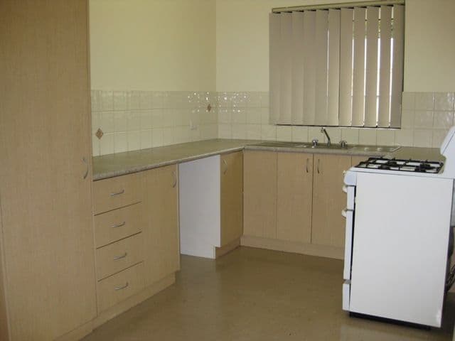 2/12 Mathoura Street, MIDLAND WA 6056, Midland - Thumbnail 3