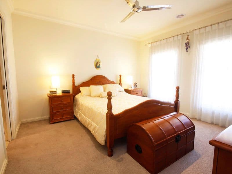65 Willesden Drive, WAURN PONDS VIC 3216, Waurn Ponds - Thumbnail 5