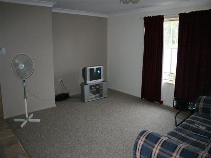 5 Harrington Court, CHINCHILLA QLD 4413, Chinchilla - Thumbnail 4