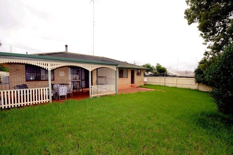 21 Hibiscus Drive, CENTENARY HEIGHTS QLD 4350, Centenary Heights - Thumbnail 8