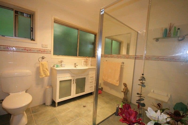 5 Omaru Crescent, LOGANHOLME QLD 4129, Loganholme - Thumbnail 4