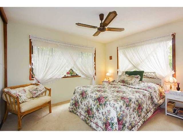 9 'Le Riviere', 33 Monaco Street, SURFERS PARADISE QLD 4217, Surfers Paradise - Thumbnail 4