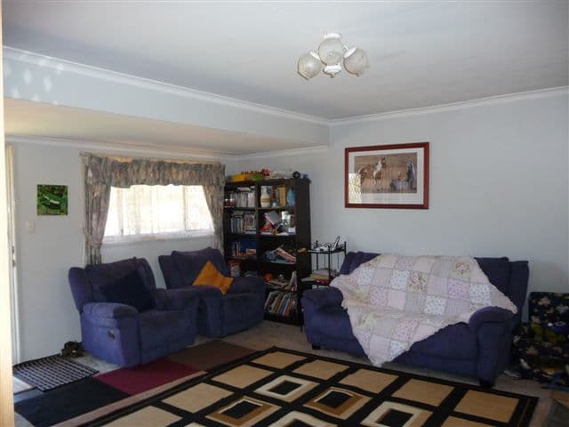 12 McLeish Street, HARRISTOWN QLD 4350, Harristown - Thumbnail 2