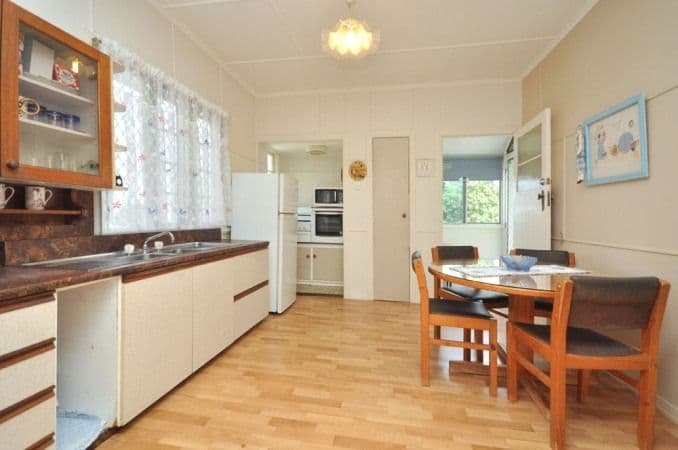 8 Berpi Street, STAFFORD QLD 4053, Stafford - Thumbnail 6