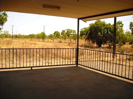 2/25 Gwendoline Drive, KATHERINE NT 0852, Katherine - Thumbnail 2