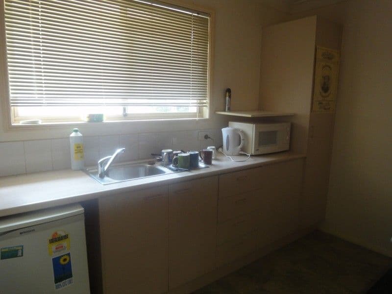 482 Kingston Road, KINGSTON QLD 4114, Kingston - Thumbnail 3