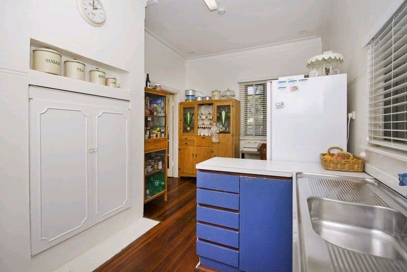 12 Traylen Road, KALAMUNDA WA 6076, Kalamunda - Thumbnail 7