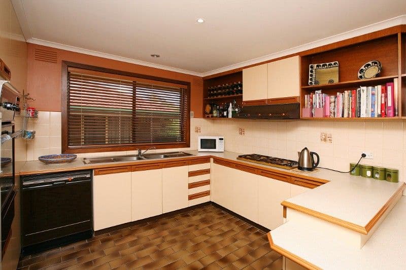 53 Dongola Road, KEILOR DOWNS VIC 3038, Keilor Downs - Thumbnail 2