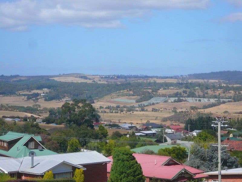 37 Benvenue Road, ST LEONARDS TAS 7250, St Leonards - Thumbnail 6