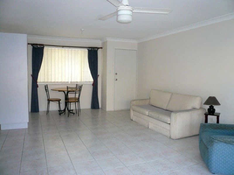 97 Edmund Rice Drive, SOUTHPORT QLD 4215, Southport - Thumbnail 3